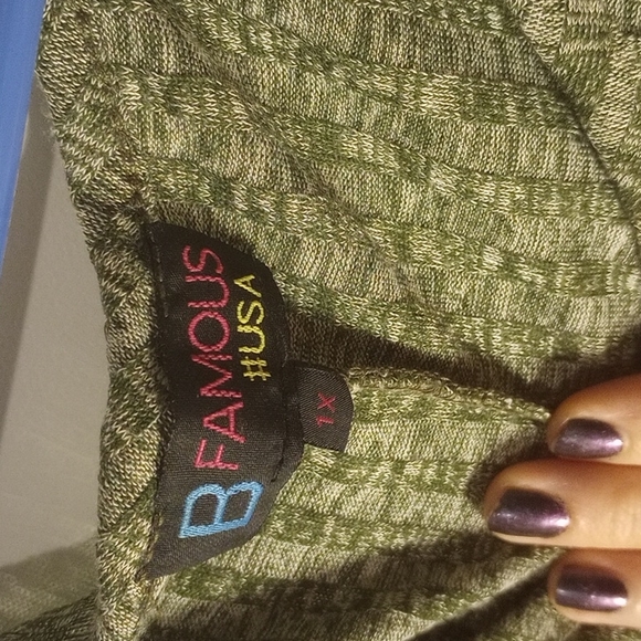 Stretchy "cold shoulder" midi dress - Picture 3 of 3